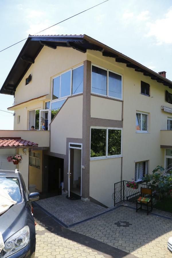 Niksa Apartamento Rijeka Exterior foto